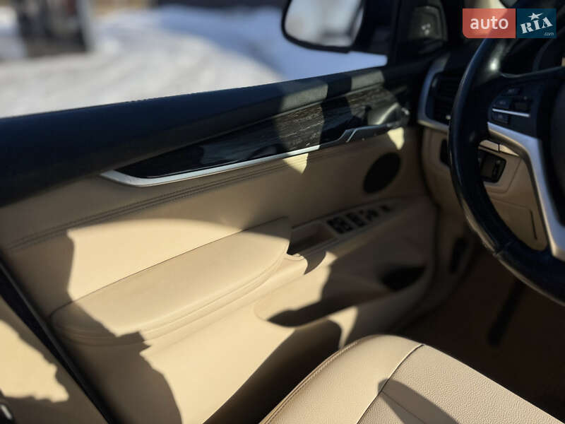 Позашляховик / Кросовер BMW X5 2014 в Львові