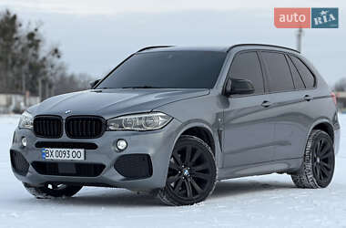 Внедорожник / Кроссовер BMW X5 2014 в Черновцах