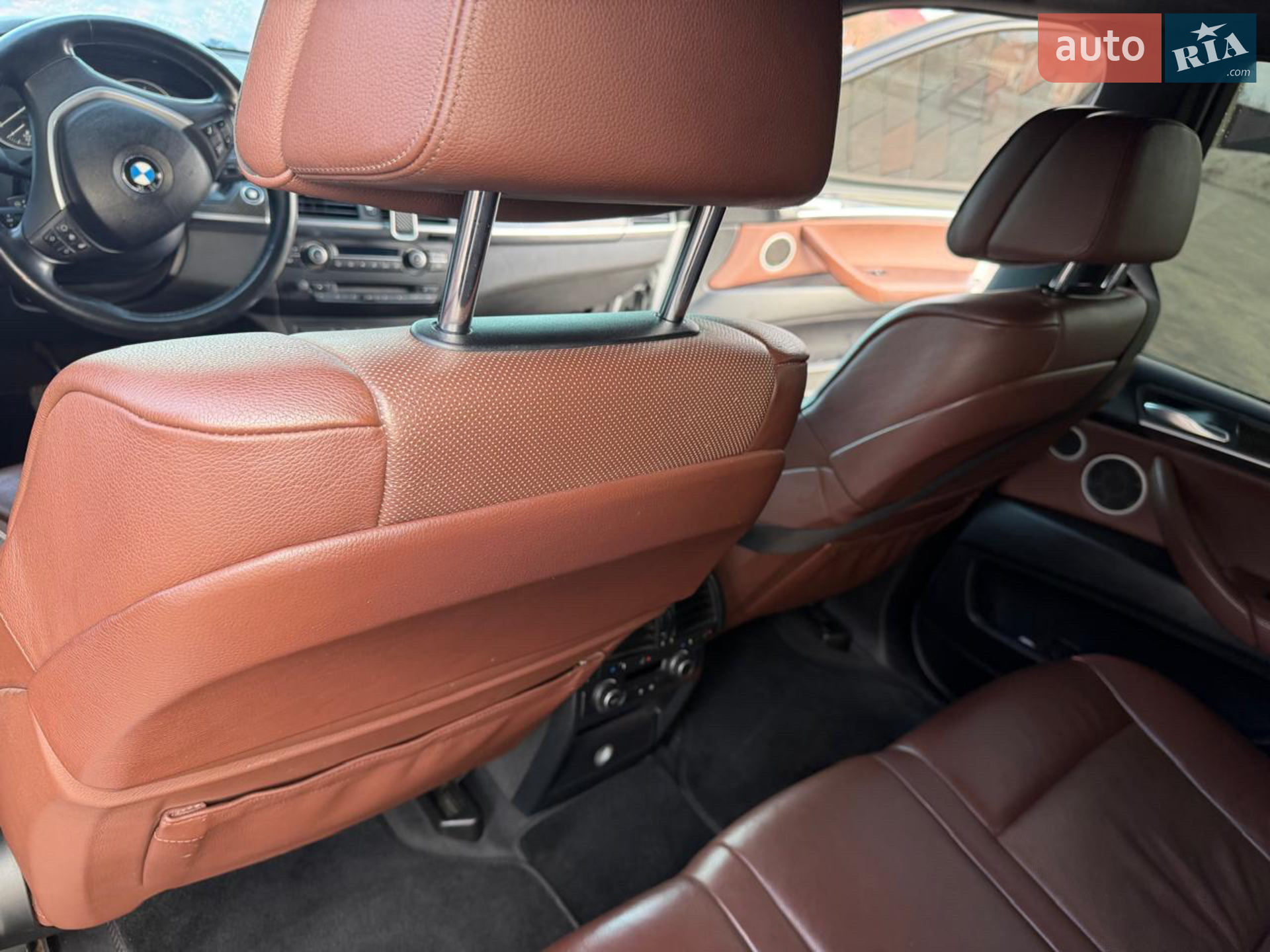 2010 BMW X5 - мініатюра 13