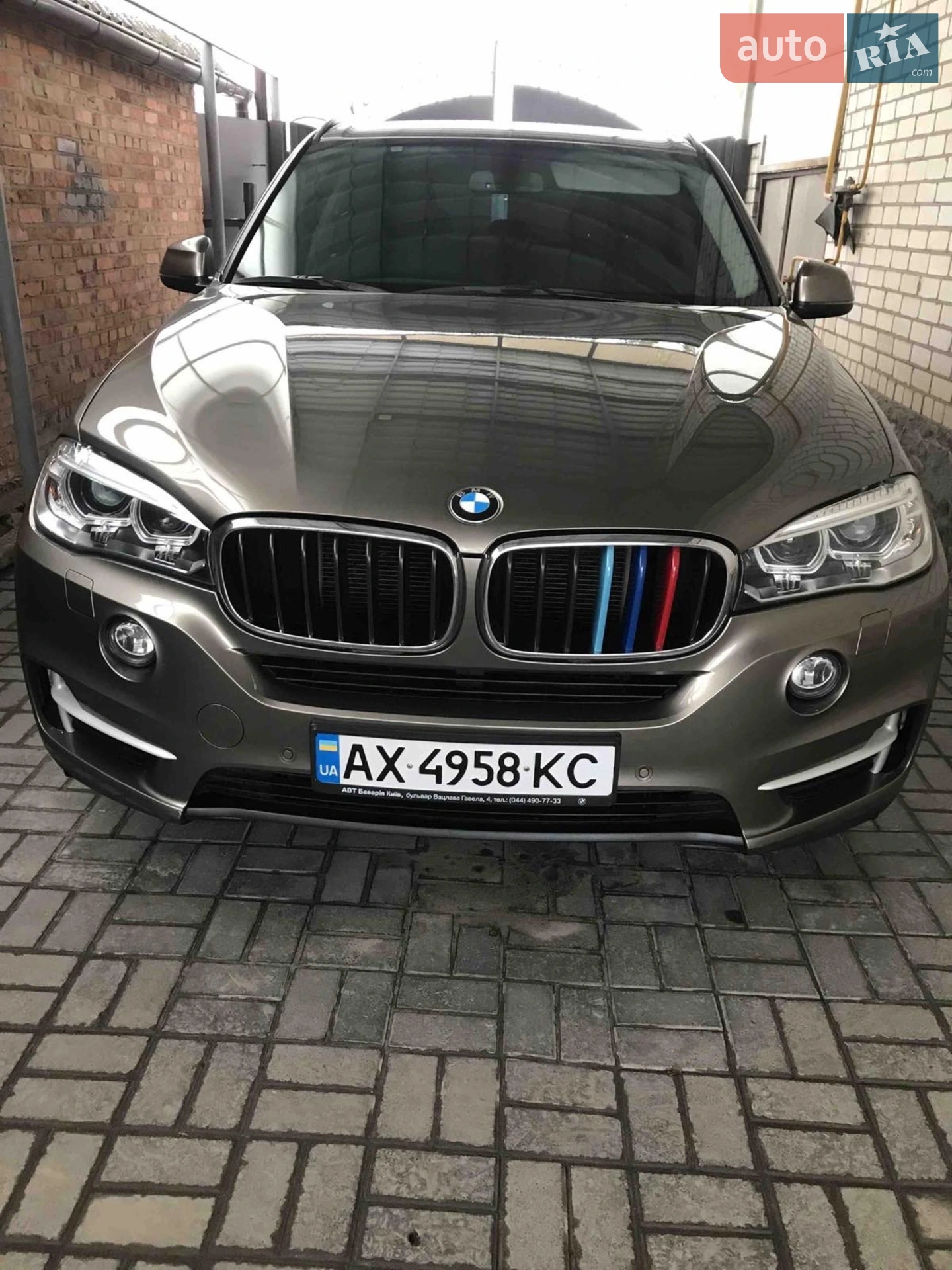 2017 BMW X5 - мініатюра 2