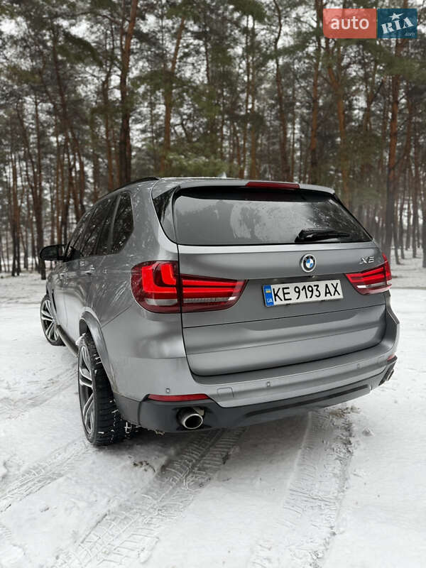 Позашляховик / Кросовер BMW X5 2014 в Кам'янському