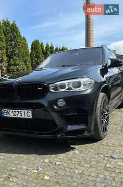 Внедорожник / Кроссовер BMW X5 2014 в Ровно