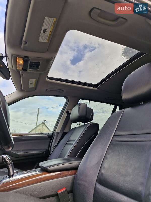 Позашляховик / Кросовер BMW X5 2011 в Києві фото 39 Позашляховик / Кросовер BMW X5 2011 в Києві