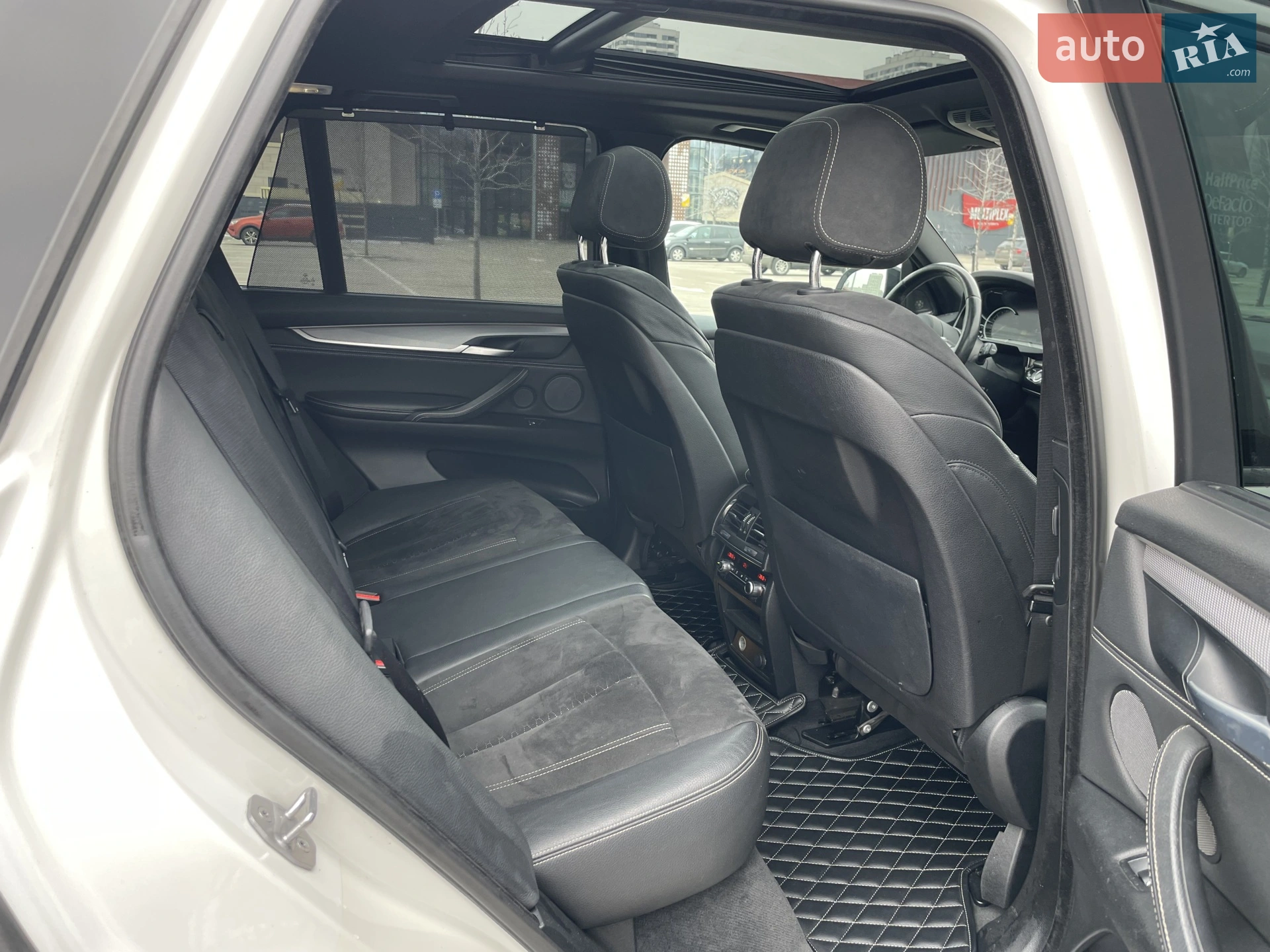 2015 BMW X5 - мініатюра 23