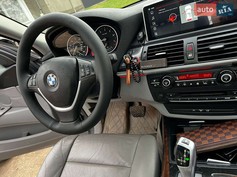 Внедорожник / Кроссовер BMW X5 2008 в Новоселице
