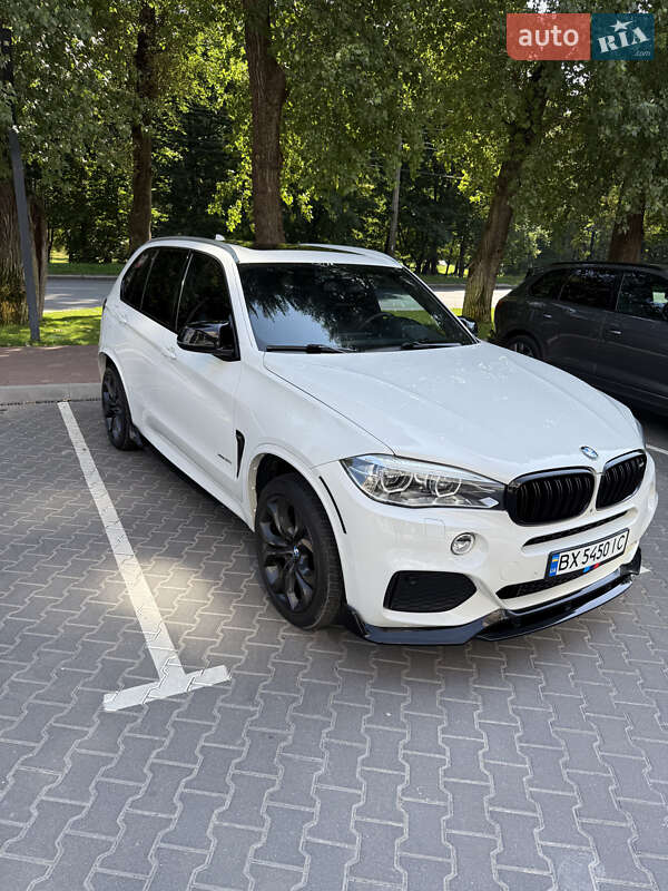 Позашляховик / Кросовер BMW X5 2016 в Хмельницькому