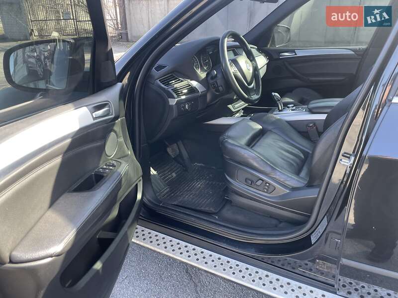 Позашляховик / Кросовер BMW X5 2008 в Запоріжжі