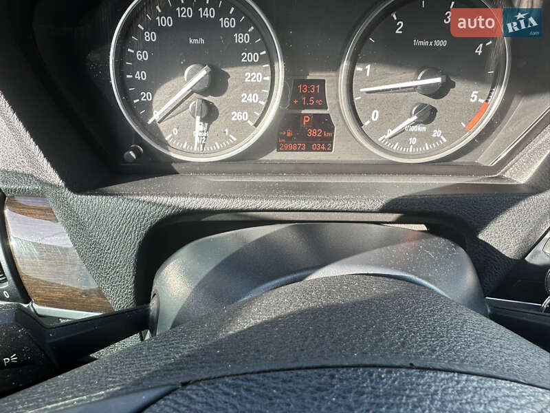 Позашляховик / Кросовер BMW X5 2011 в Вишгороді фото 8 Позашляховик / Кросовер BMW X5 2011 в Вишгороді