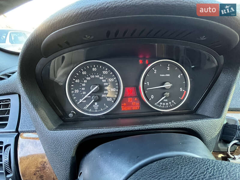 Позашляховик / Кросовер BMW X5 2010 в Нововолинську