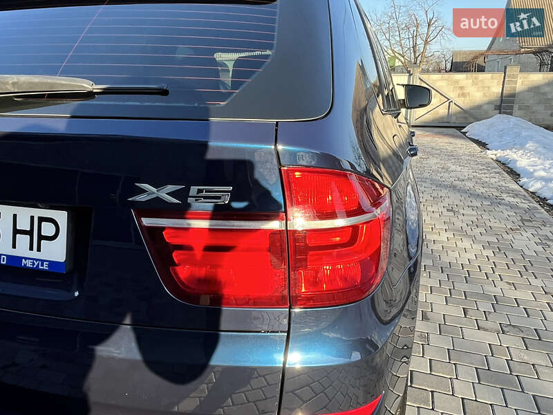 Позашляховик / Кросовер BMW X5 2010 в Нововолинську