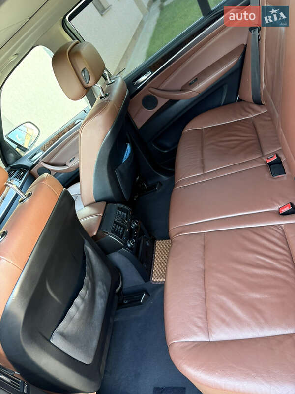 Внедорожник / Кроссовер BMW X5 2010 в Ужгороде фото 7 Внедорожник / Кроссовер BMW X5 2010 в Ужгороде