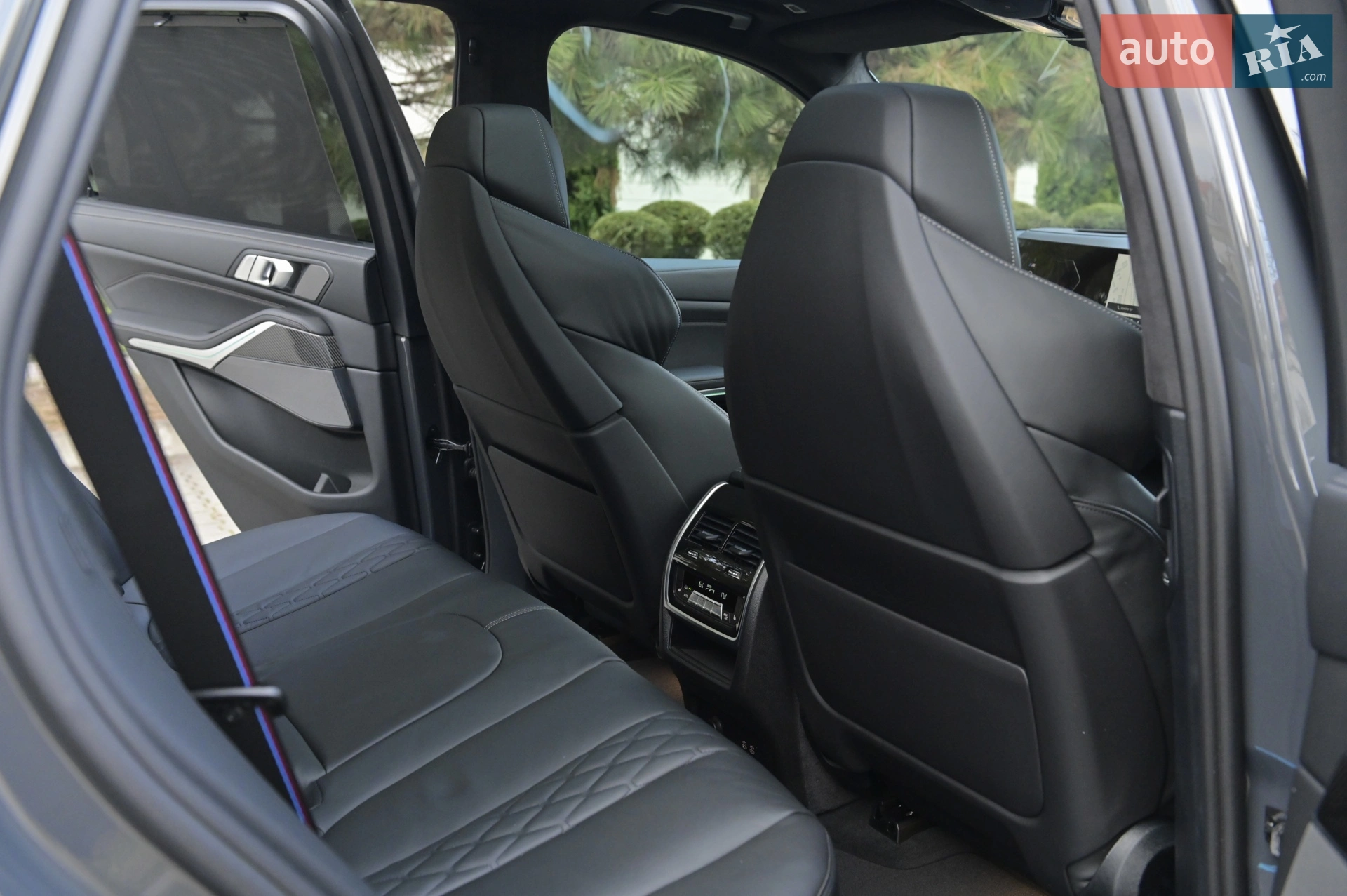 2025 BMW X5 - мініатюра 71