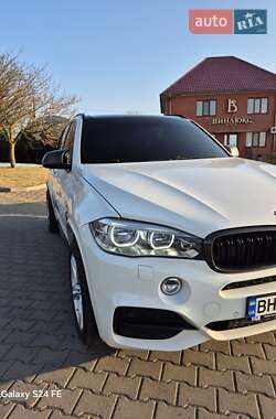 Позашляховик / Кросовер BMW X5 2016 в Татарбунарах