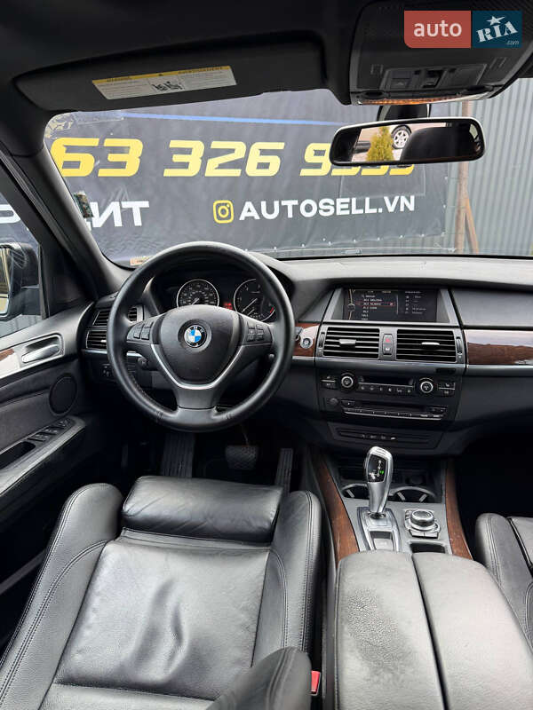 Позашляховик / Кросовер BMW X5 2012 в Вінниці