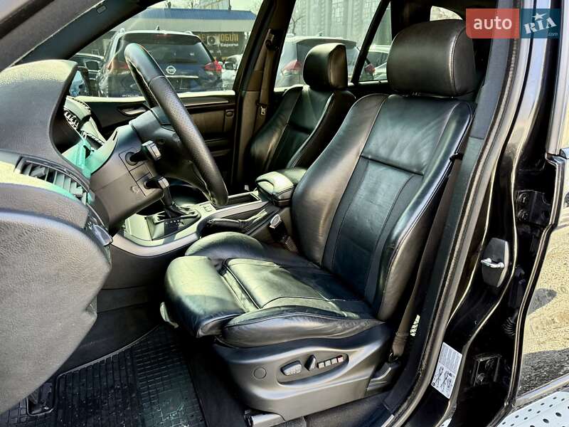 Позашляховик / Кросовер BMW X5 2004 в Харкові