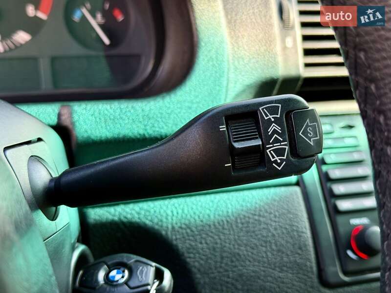 Позашляховик / Кросовер BMW X5 2004 в Харкові