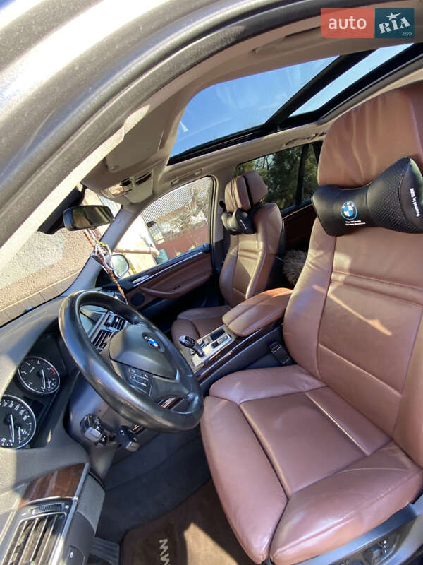 Внедорожник / Кроссовер BMW X5 2013 в Тернополе