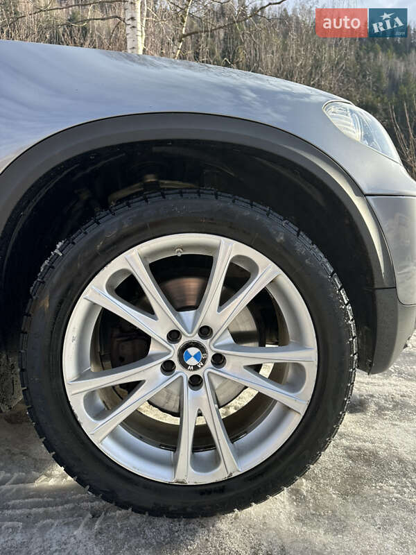 Позашляховик / Кросовер BMW X5 2011 в Микуличині