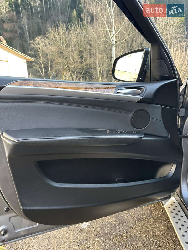 Позашляховик / Кросовер BMW X5 2011 в Микуличині