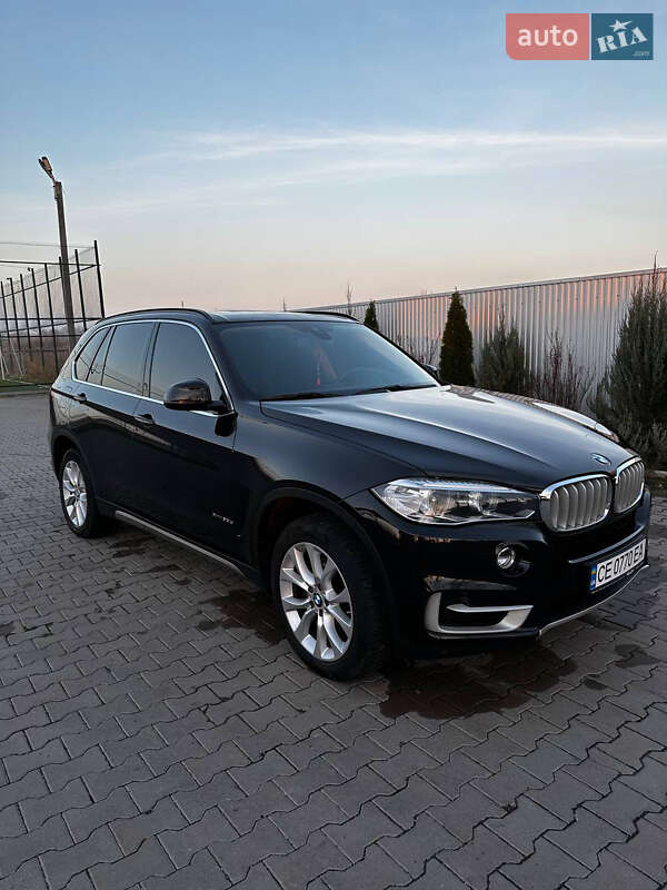 Позашляховик / Кросовер BMW X5 2016 в Чернівцях