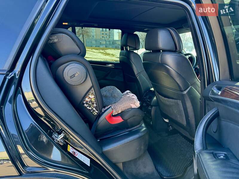 Позашляховик / Кросовер BMW X5 2007 в Києві