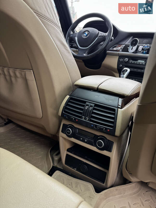 Внедорожник / Кроссовер BMW X5 2007 в Хмельницком