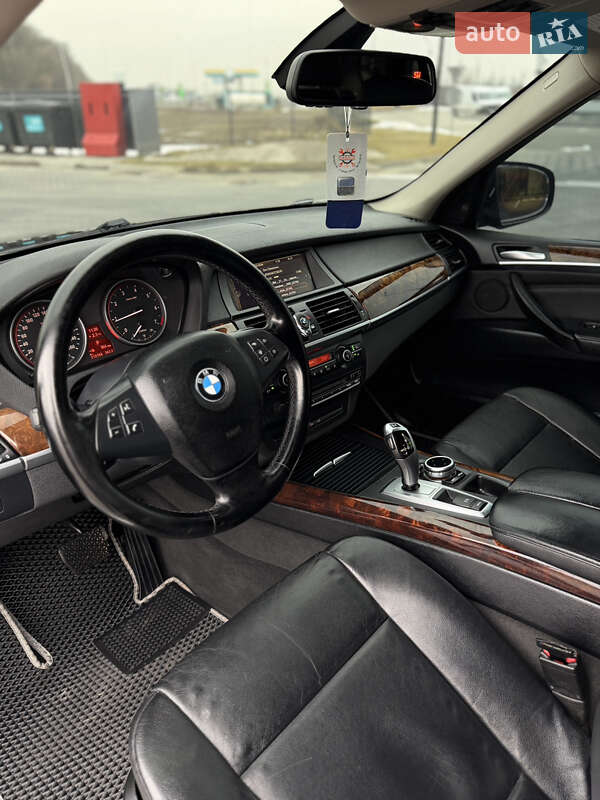 Позашляховик / Кросовер BMW X5 2012 в Чернівцях фото 56 Позашляховик / Кросовер BMW X5 2012 в Чернівцях