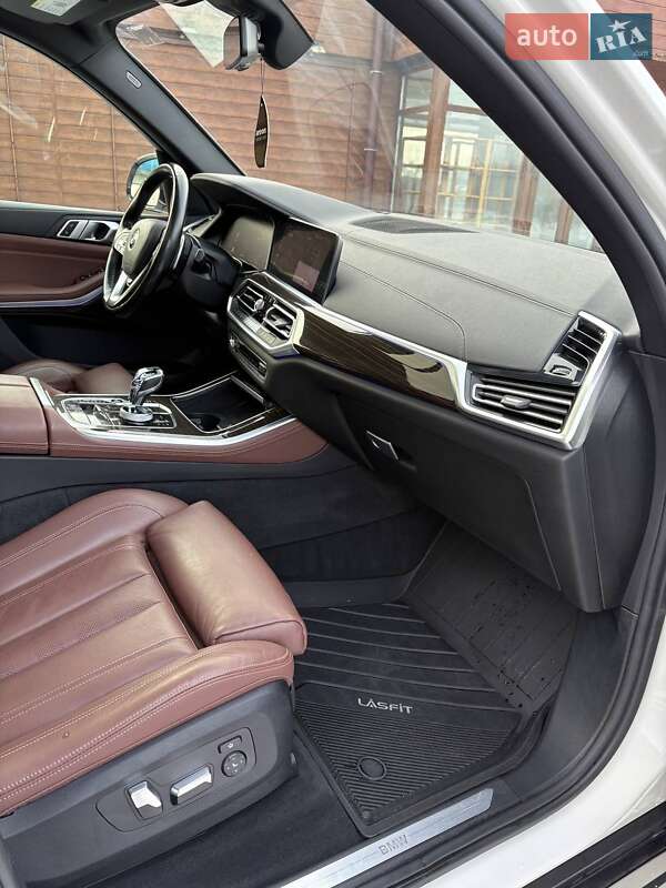 Позашляховик / Кросовер BMW X5 2019 в Києві