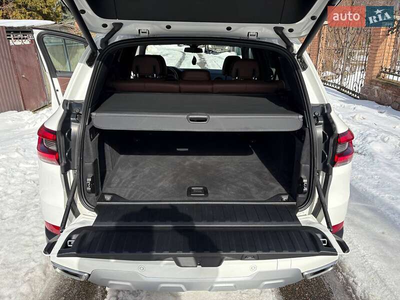 Позашляховик / Кросовер BMW X5 2019 в Києві
