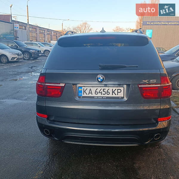 Внедорожник / Кроссовер BMW X5 2013 в Киеве