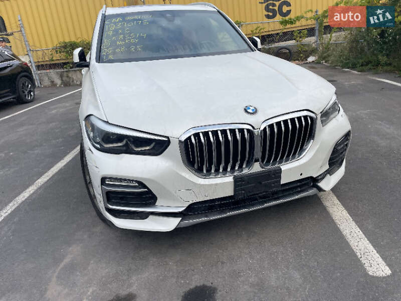 Позашляховик / Кросовер BMW X5 2018 в Києві фото 34 Позашляховик / Кросовер BMW X5 2018 в Києві
