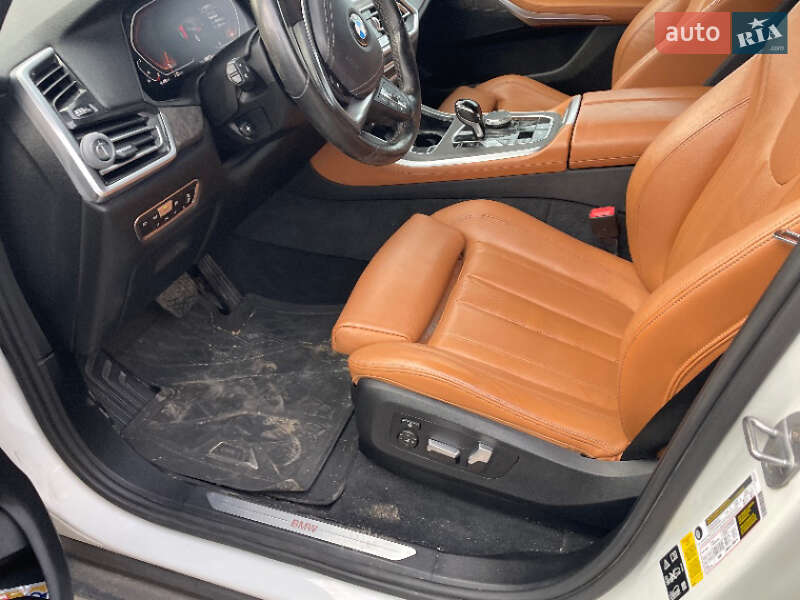 Позашляховик / Кросовер BMW X5 2018 в Києві фото 44 Позашляховик / Кросовер BMW X5 2018 в Києві