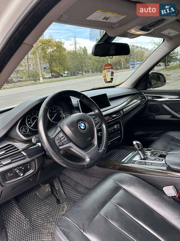 Внедорожник / Кроссовер BMW X5 2014 в Николаеве