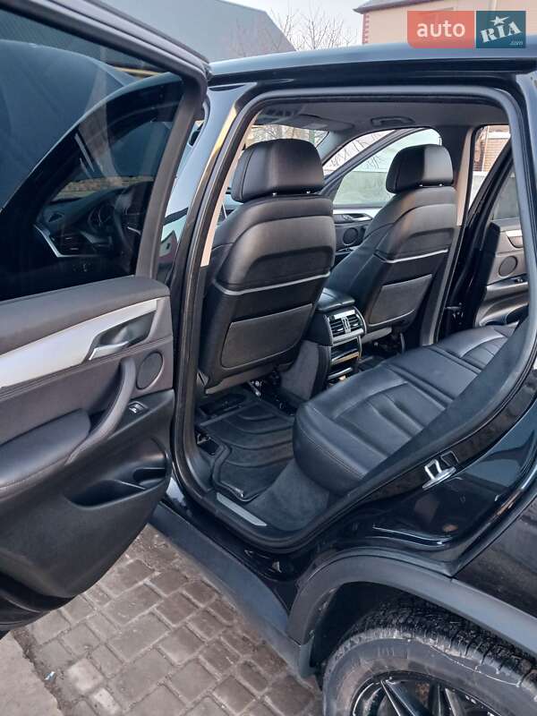 Внедорожник / Кроссовер BMW X5 2016 в Врадиевке