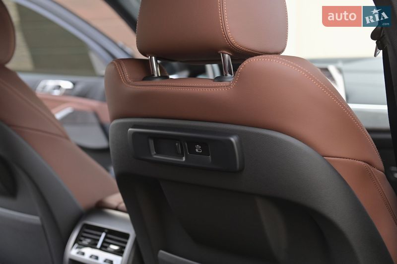 Позашляховик / Кросовер BMW X5 2022 в Одесі