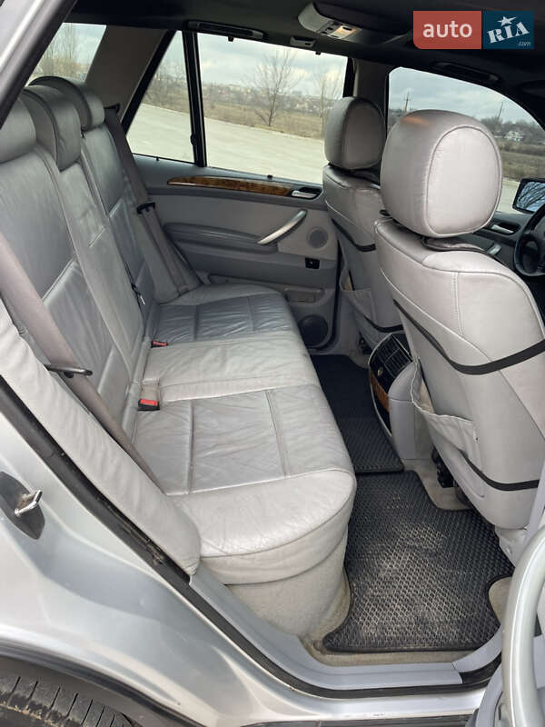 Внедорожник / Кроссовер BMW X5 2001 в Новой Одессе