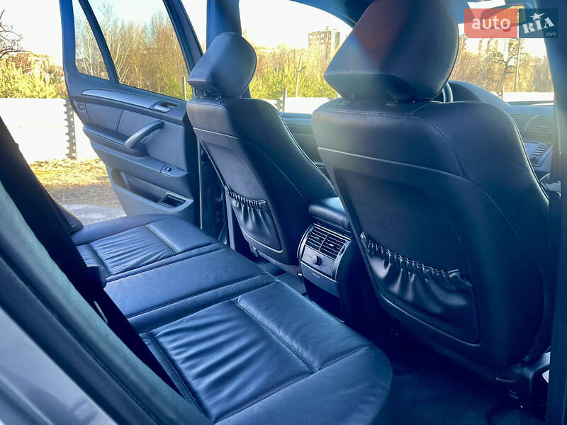 Позашляховик / Кросовер BMW X5 2006 в Луцьку
