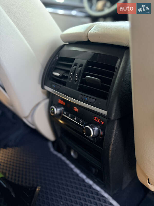 Позашляховик / Кросовер BMW X5 2014 в Львові