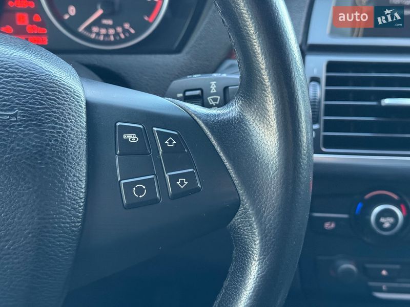 Внедорожник / Кроссовер BMW X5 2011 в Сарнах