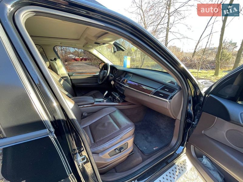 Внедорожник / Кроссовер BMW X5 2010 в Львове фото 6 Внедорожник / Кроссовер BMW X5 2010 в Львове