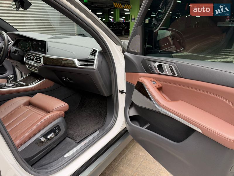 Внедорожник / Кроссовер BMW X5 2018 в Киеве