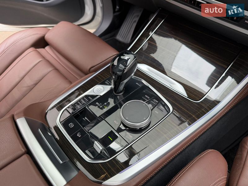 Внедорожник / Кроссовер BMW X5 2018 в Киеве