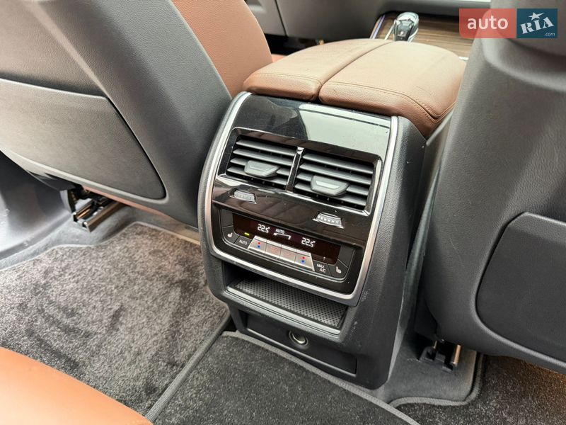 Внедорожник / Кроссовер BMW X5 2018 в Киеве