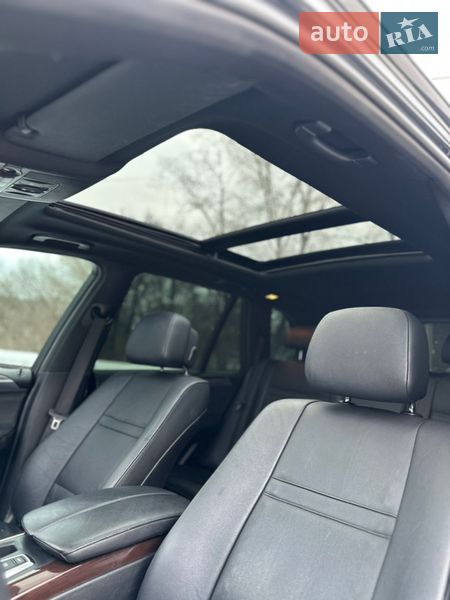 Внедорожник / Кроссовер BMW X5 2010 в Чернигове