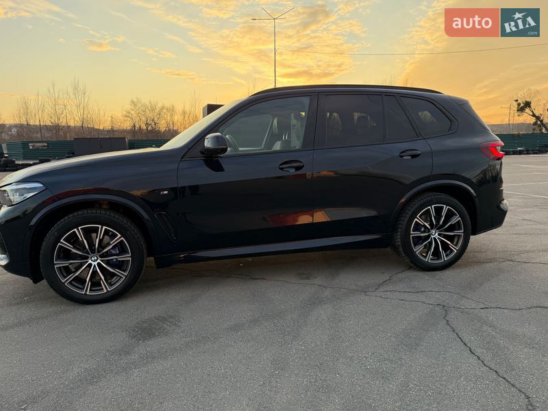 Позашляховик / Кросовер BMW X5 2022 в Києві