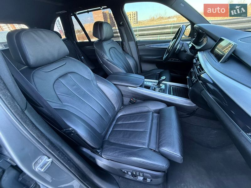 Позашляховик / Кросовер BMW X5 2015 в Луцьку