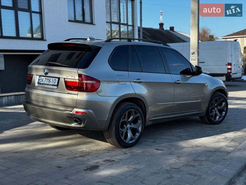 Позашляховик / Кросовер BMW X5 2008 в Рівному