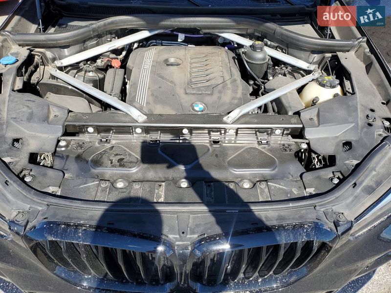 Внедорожник / Кроссовер BMW X5 2022 в Киеве