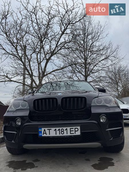 Позашляховик / Кросовер BMW X5 2011 в Івано-Франківську