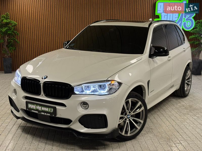 Позашляховик / Кросовер BMW X5 2015 в Києві